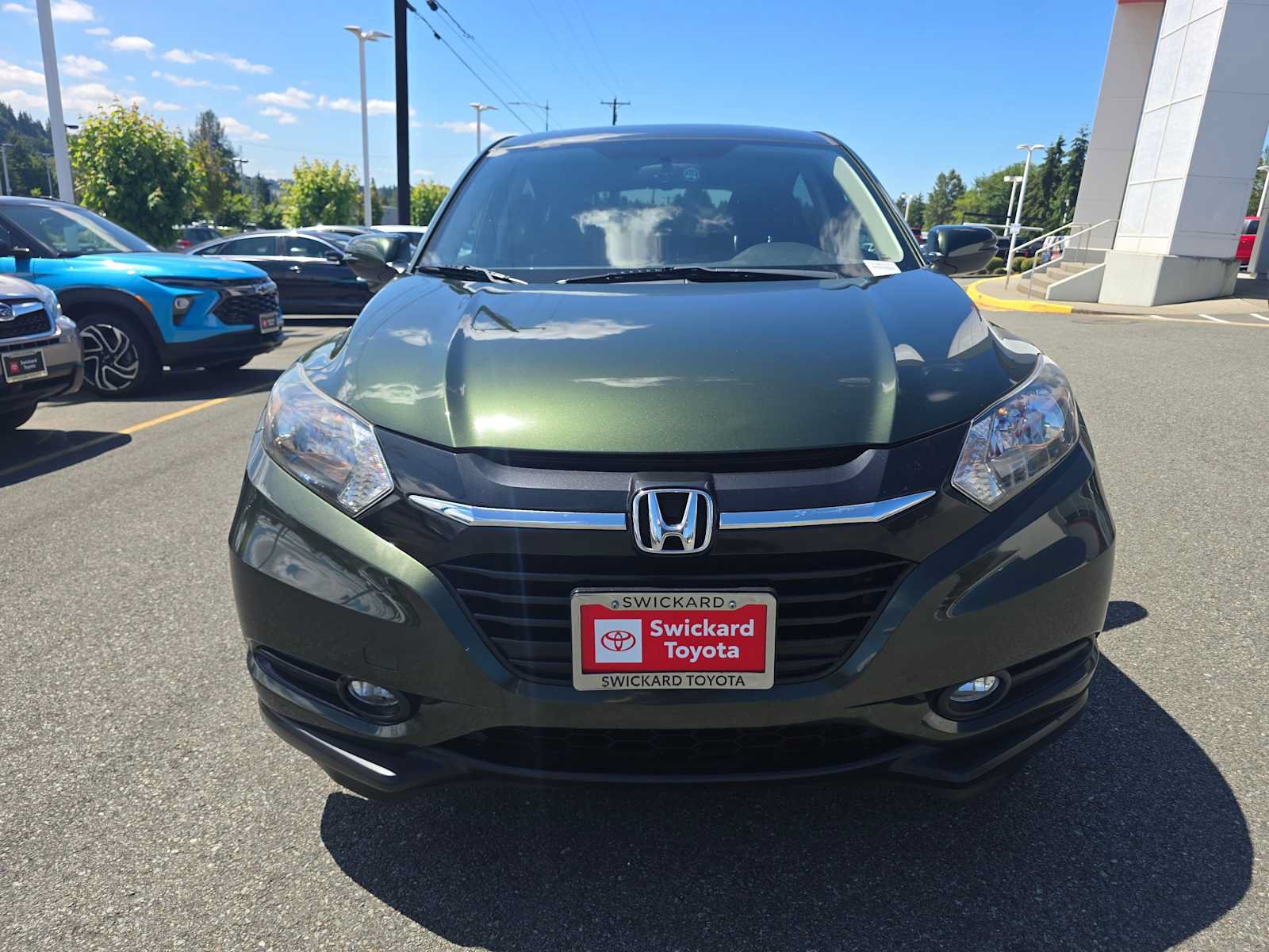 Used 2018 Honda HR-V EX image 8