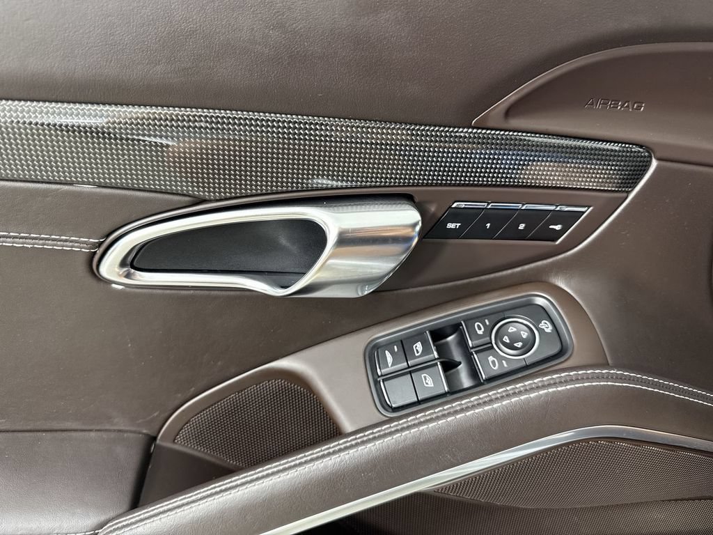 Certified 2017 Porsche 911 Carrera 4 AWD/4WD image 34
