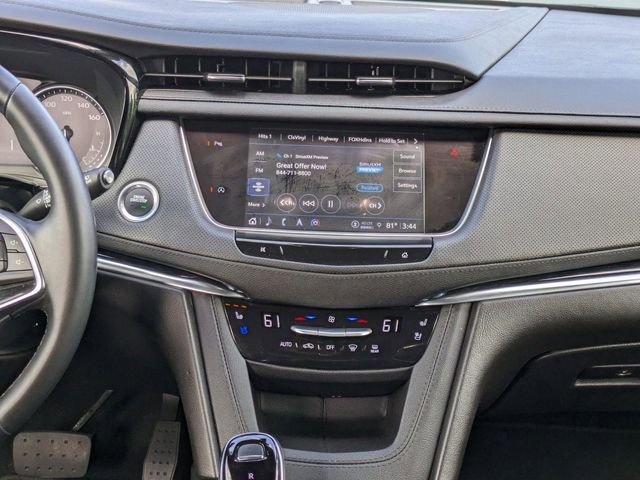 Certified 2025 Cadillac XT5 Premium Luxury image 18