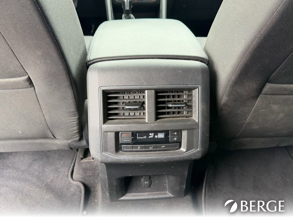 Used 2018 Volkswagen Atlas S FWD image 18