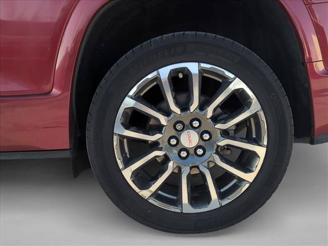 Used 2020 GMC Acadia Denali w/ Technology Package FWD image 6