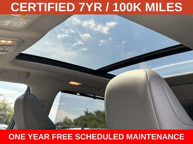 Used 2022 Toyota Highlander Platinum AWD/4WD image 16