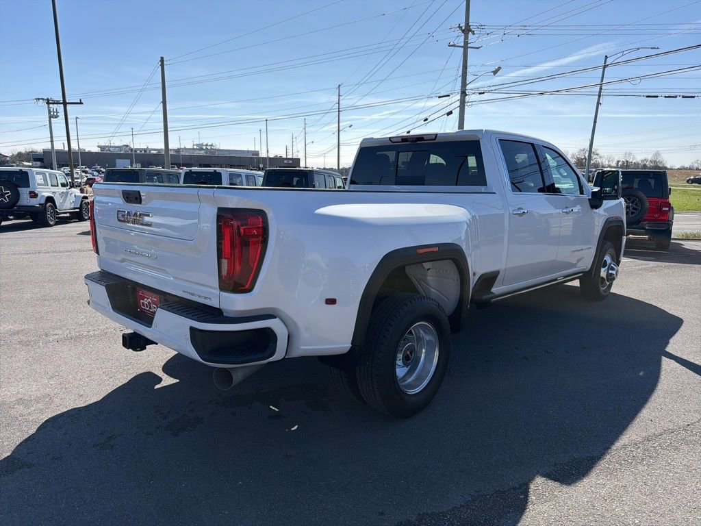 Used 2023 GMC Sierra 3500 Denali w/ Denali Ultimate Package AWD/4WD image 3