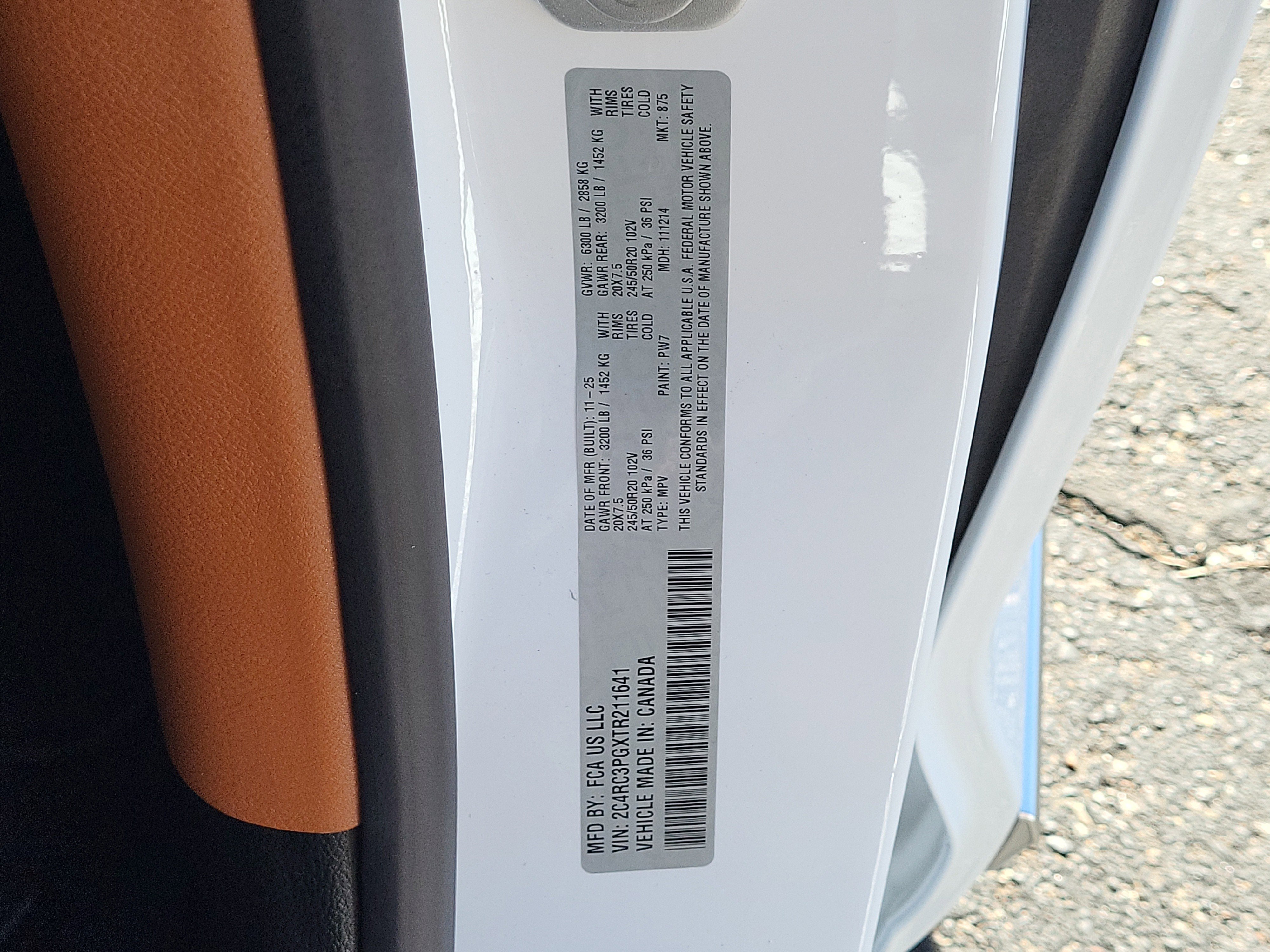 New 2026 Chrysler Pacifica Pinnacle image 35