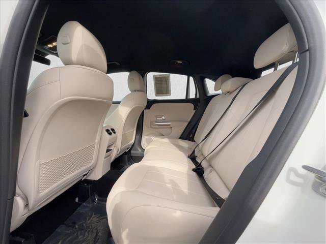 Certified 2025 Mercedes-Benz GLA 250 4MATIC image 19