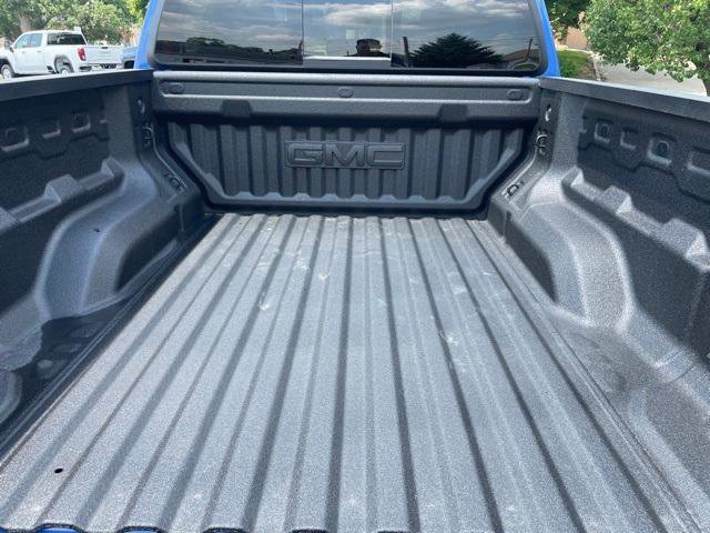New 2025 GMC Canyon Elevation w/ Convenience Package image 38