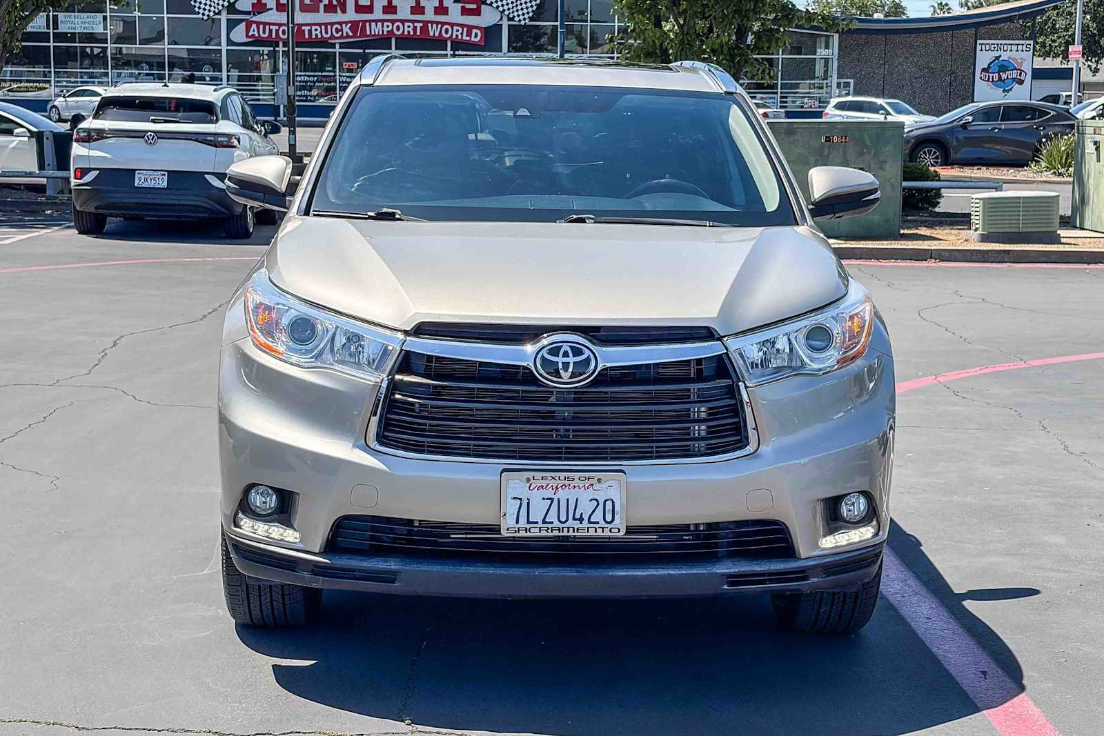 Used 2015 Toyota Highlander Limited Platinum AWD/4WD image 6
