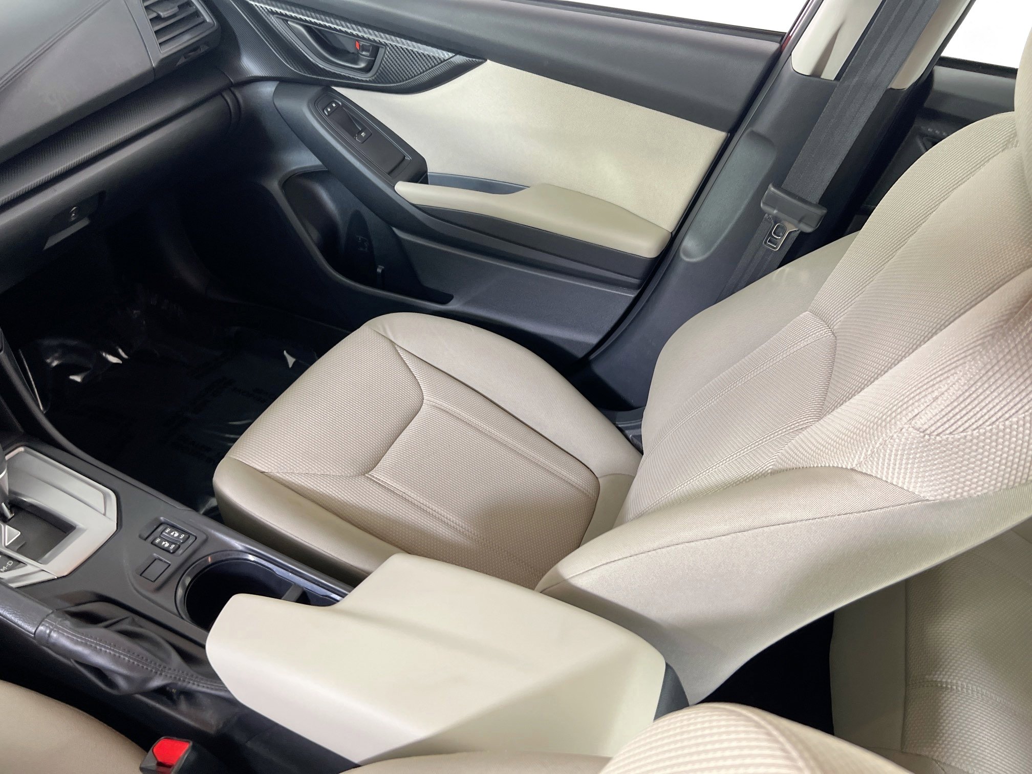 Used 2022 Subaru Impreza 2.0i Premium image 22