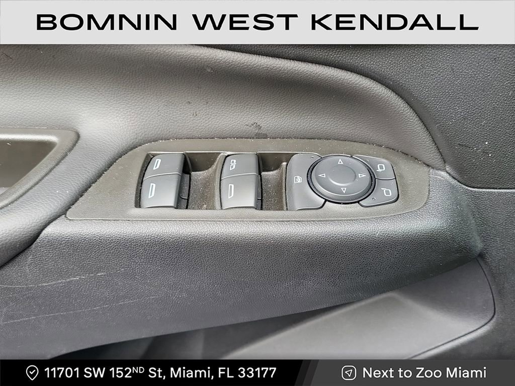 Used 2023 Chevrolet Equinox LT image 28