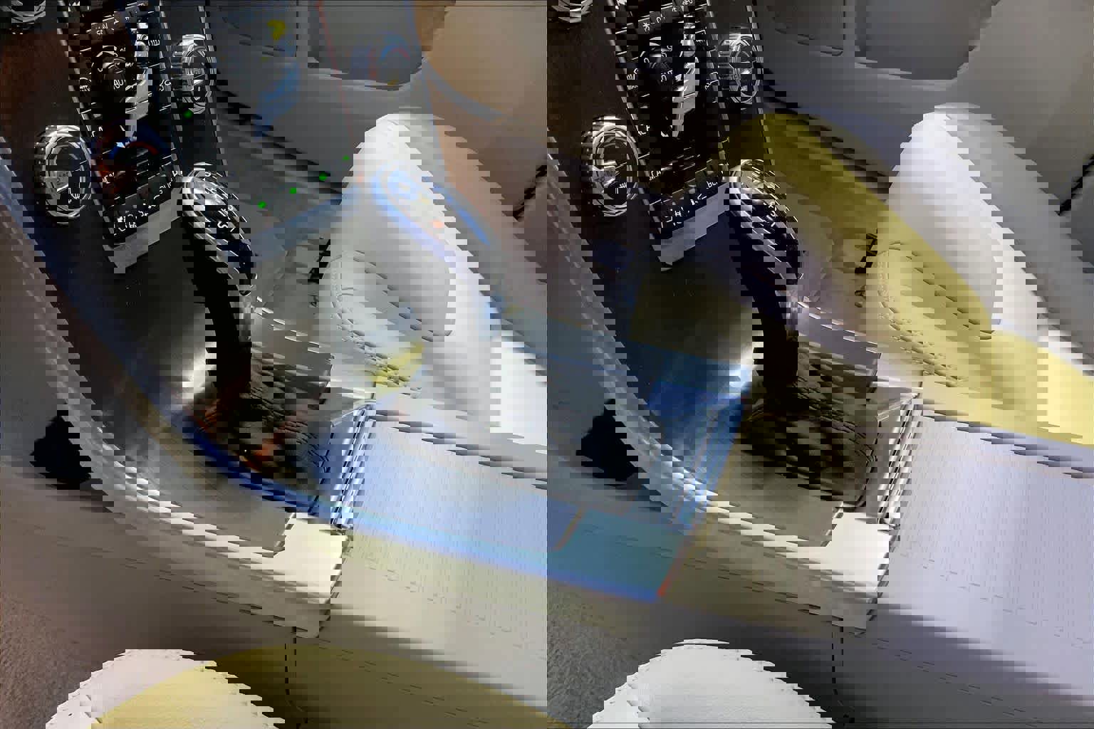 Used 2016 Volvo XC60 T5 Platinum image 15