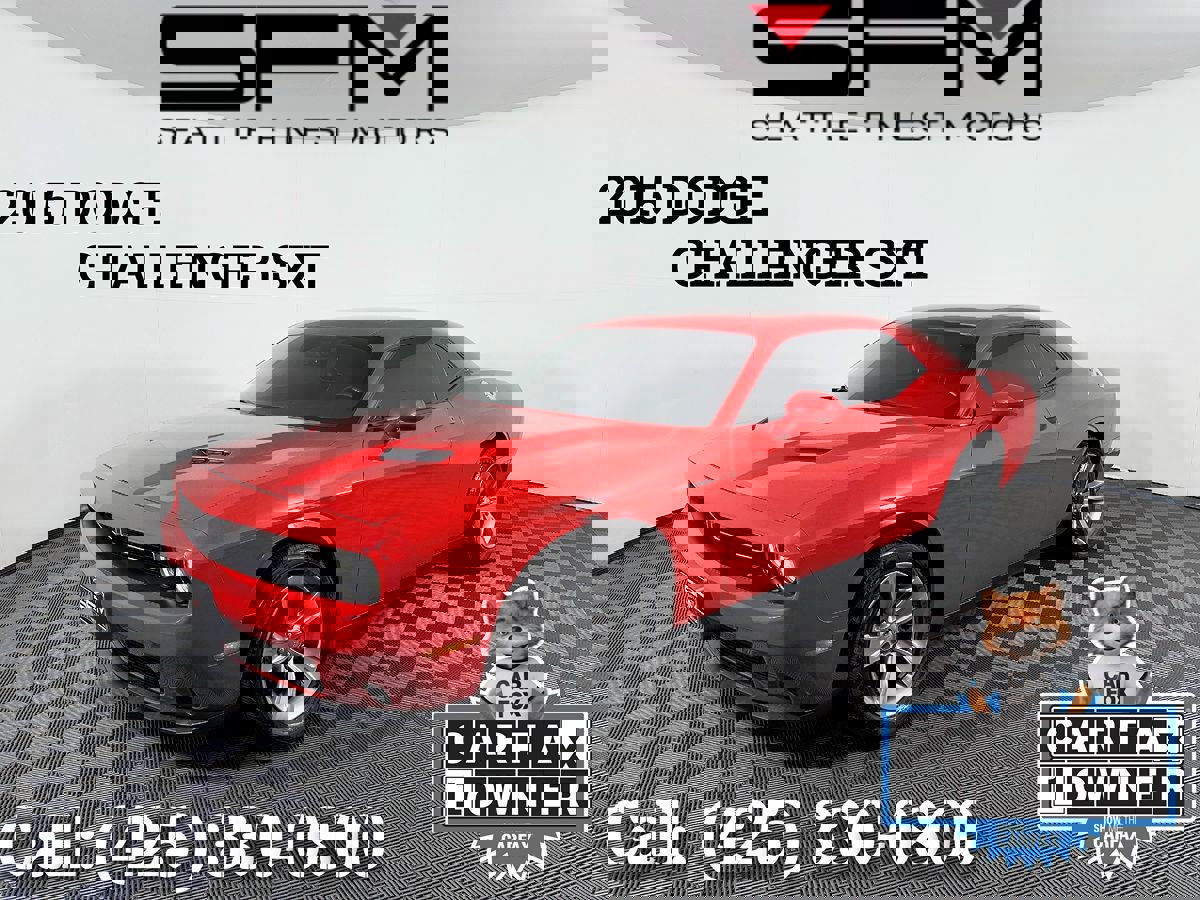 Used 2015 Dodge Challenger SXT w/ Driver Convenience Group RWD image 1