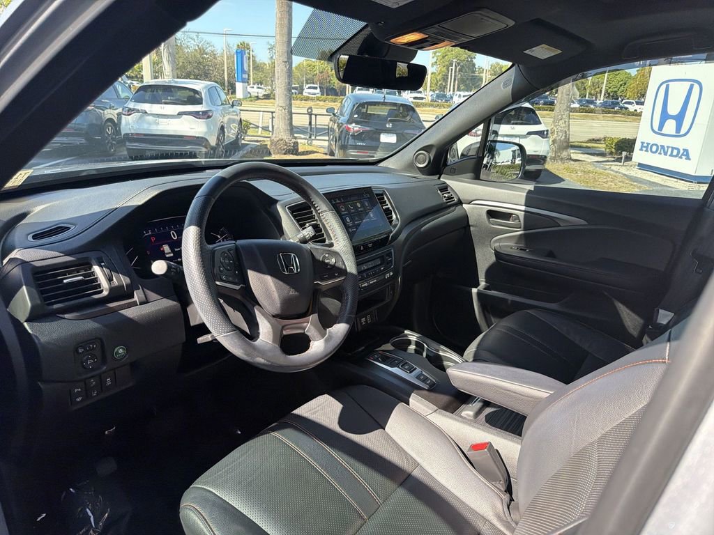 Certified 2023 Honda Passport TrailSport image 25