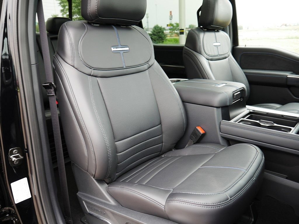 Used 2026 Ford F350 Platinum AWD/4WD image 38