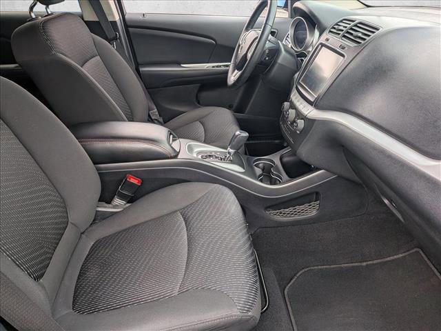 Used 2017 Dodge Journey SXT image 27