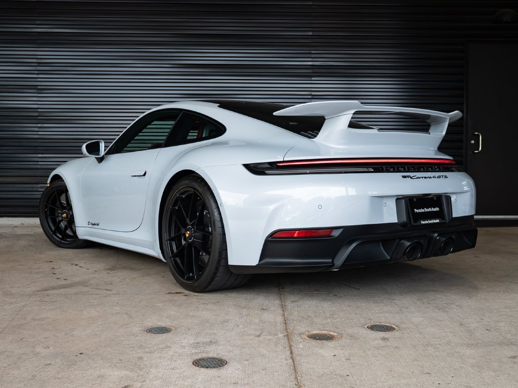 Certified 2025 Porsche 911 Carrera 4 GTS AWD/4WD image 3