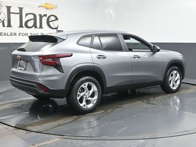 New 2026 Chevrolet Trax LS image 28