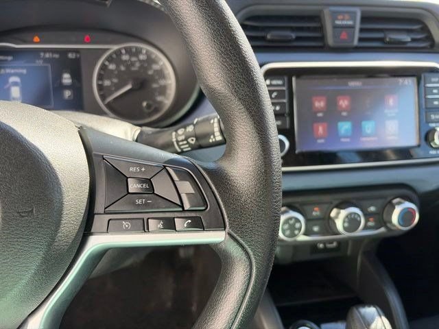 Used 2023 Nissan Versa SV FWD image 17