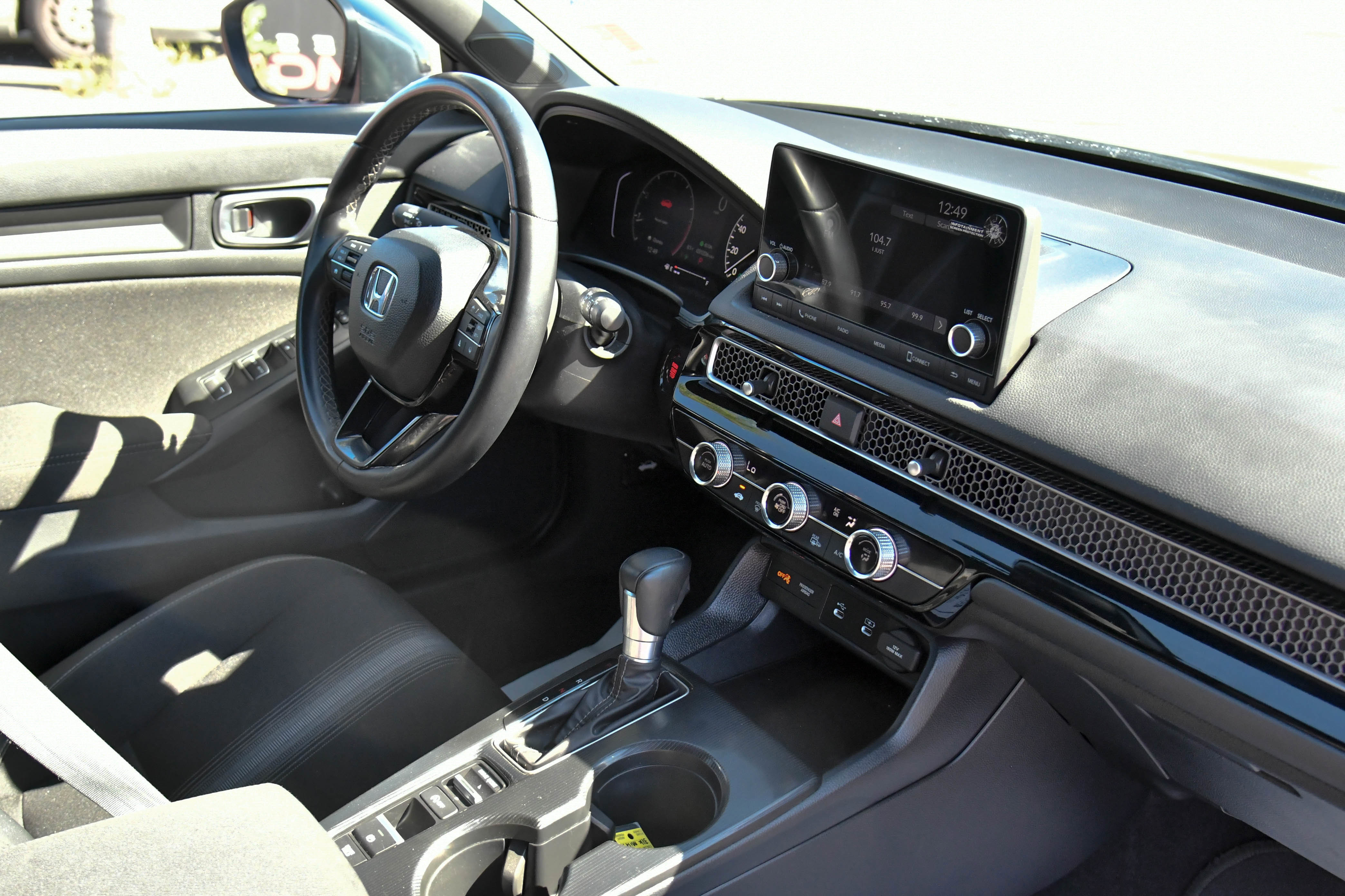 Used 2025 Honda Civic Sport image 41