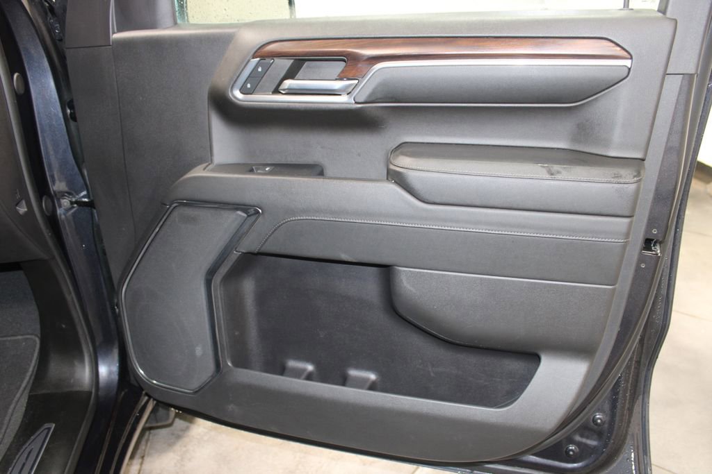 Used 2024 GMC Sierra 1500 SLT image 28