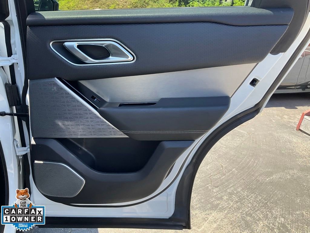 Used 2018 Land Rover Range Rover Velar R-Dynamic SE AWD/4WD image 61