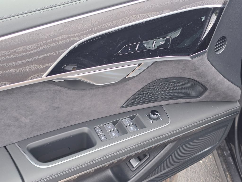 New 2026 Audi A8 L 3.0T AWD/4WD image 19