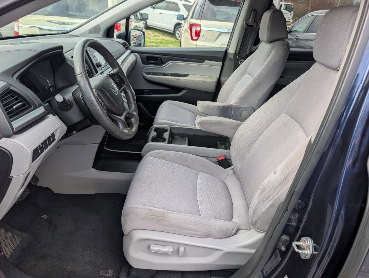 Used 2018 Honda Odyssey LX image 14
