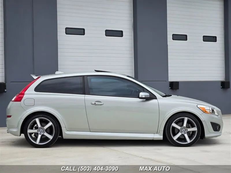 Used 2011 Volvo C30 T5 R-Design image 9