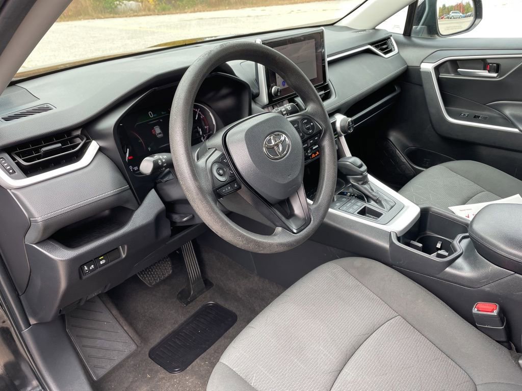 Certified 2023 Toyota RAV4 XLE image 9