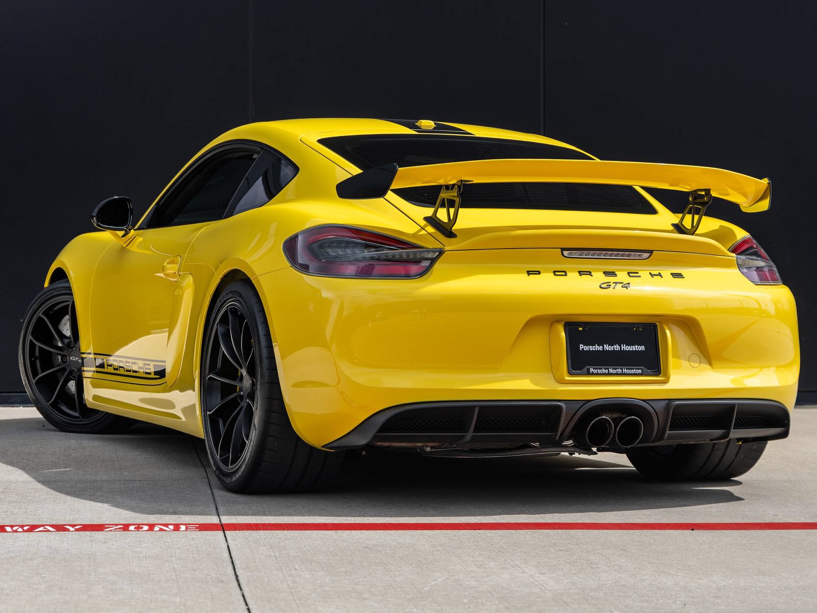 Used 2016 Porsche Cayman GT4 RWD image 3