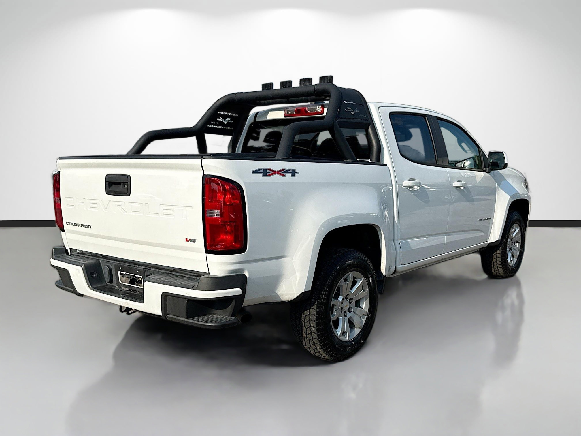 Used 2021 Chevrolet Colorado LT image 3
