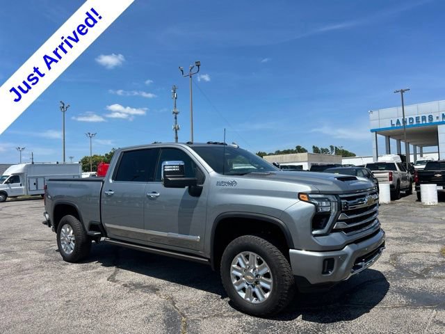 Used 2025 Chevrolet Silverado 2500 High Country w/ Technology Package AWD/4WD video 1