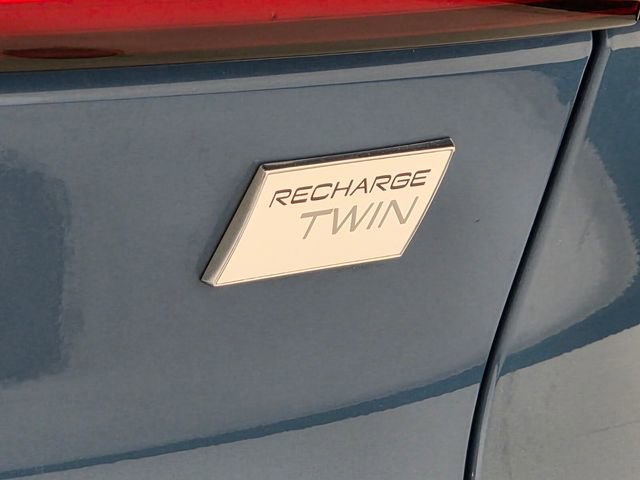 Certified 2023 Volvo C40 P8 Recharge Plus image 8