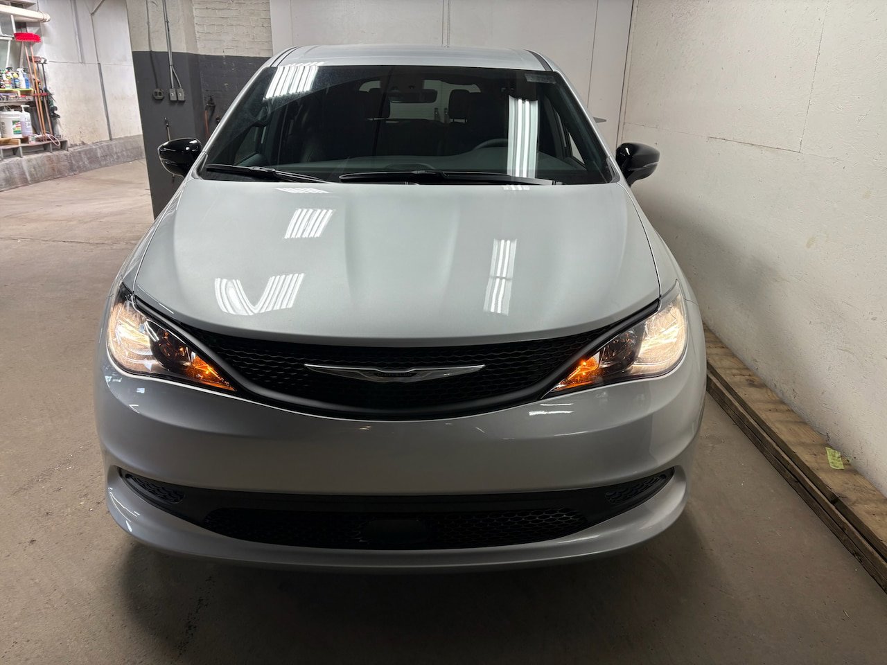 New 2026 Chrysler Voyager LX FWD image 5