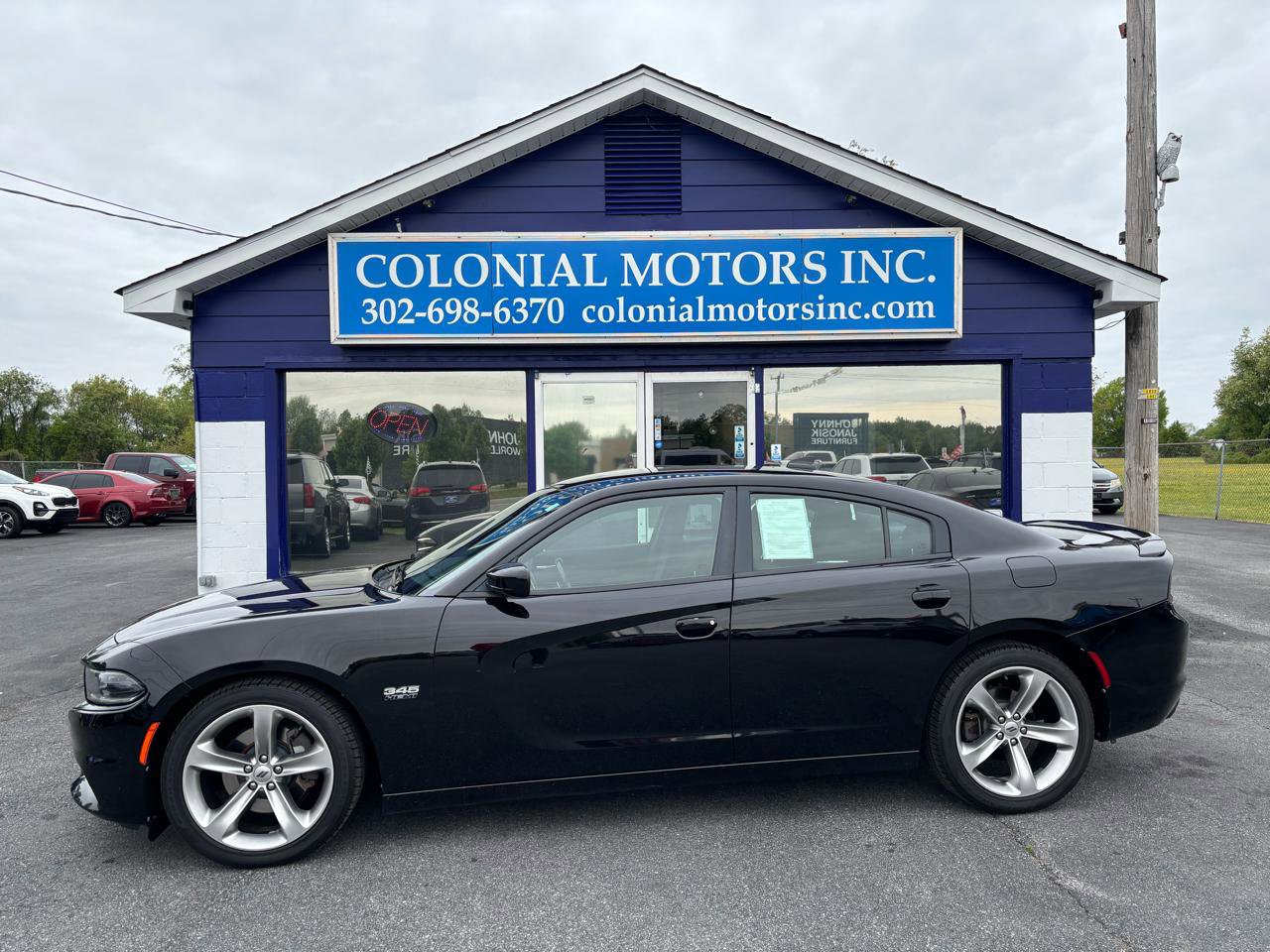 Used 2018 Dodge Charger R/T RWD image 1