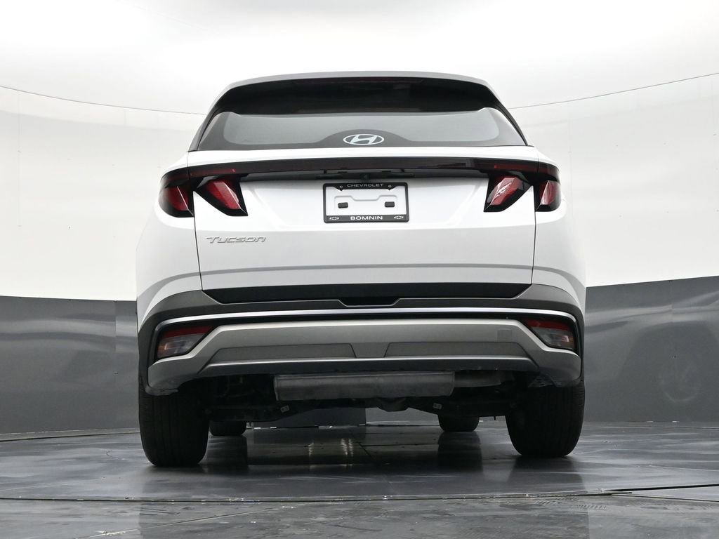 Used 2025 Hyundai Tucson SE image 24