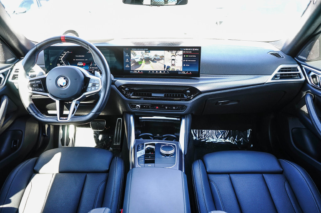 Used 2025 BMW M440i RWD image 12