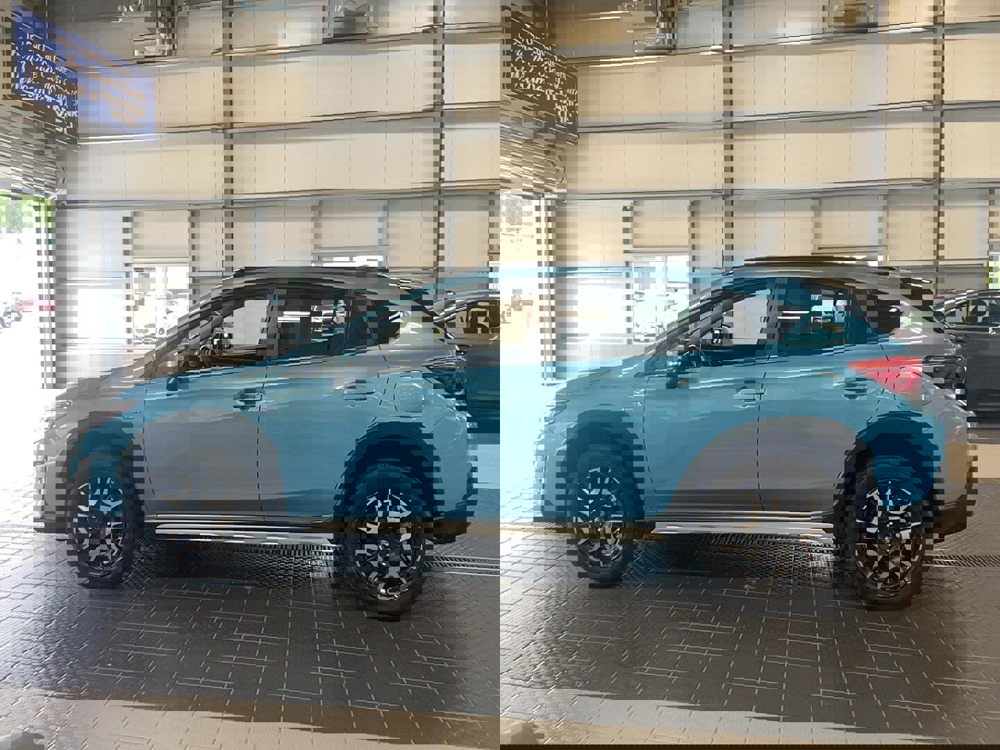 Used 2023 Subaru Crosstrek Hybrid image 4