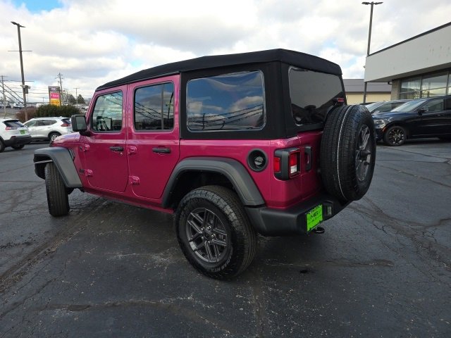 Used 2024 Jeep Wrangler Sport S image 4