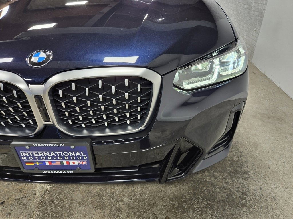 Used 2023 BMW X4 xDrive30i w/ M Sport Package image 6