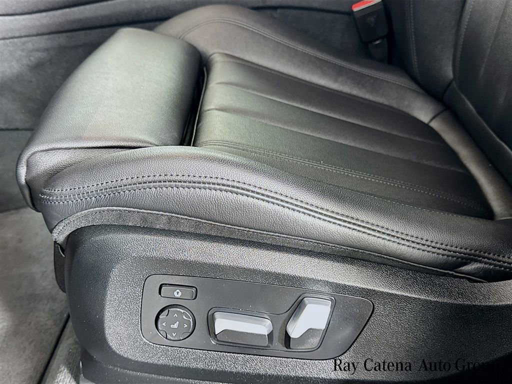 Used 2022 BMW X5 xDrive40i w/ Premium Package image 19