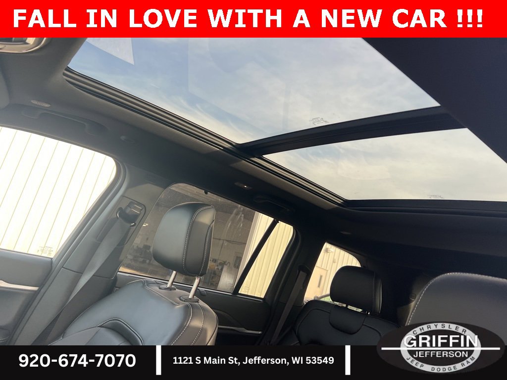 New 2025 Jeep Grand Cherokee Limited w/ Luxury Tech Group II image 14