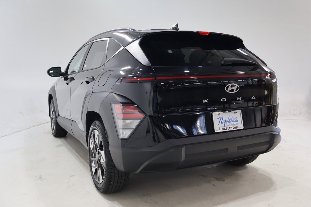 Used 2024 Hyundai Kona SEL w/ Convenience Package FWD image 5