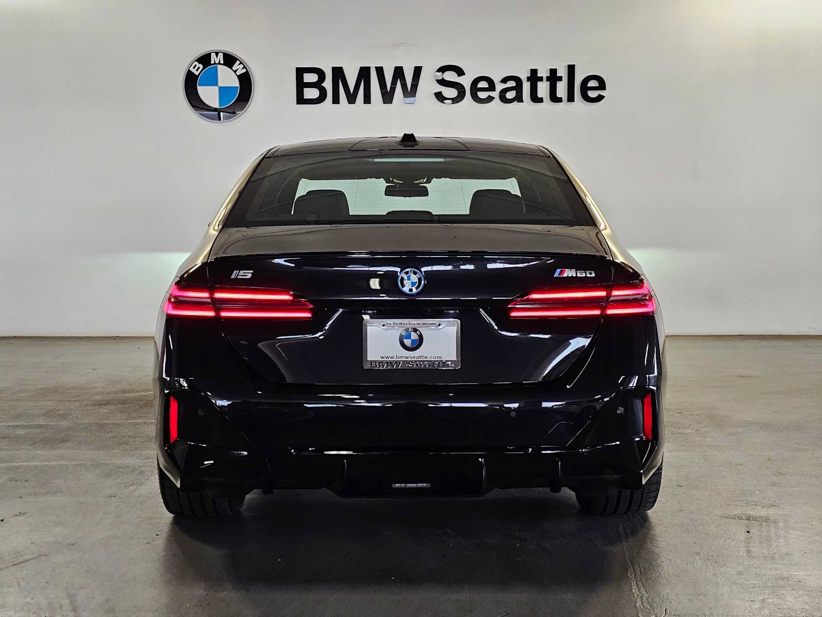 New 2026 BMW i5 M60 w/ Executive Package AWD/4WD image 5