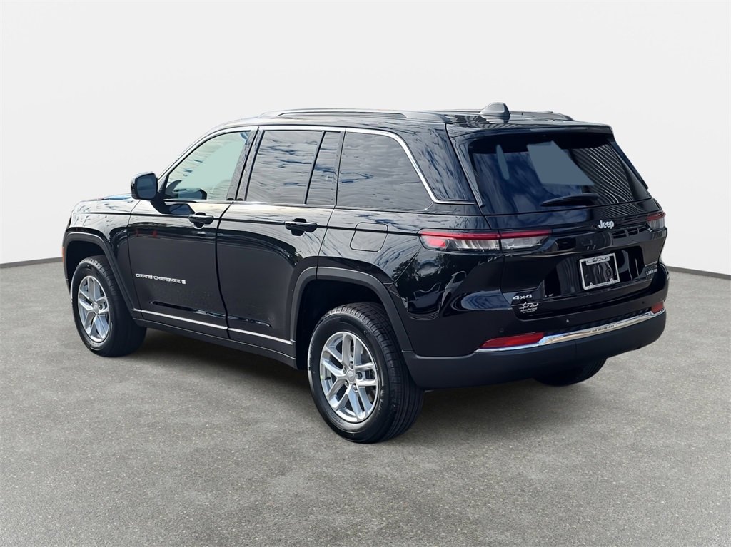 New 2025 Jeep Grand Cherokee Laredo X image 7