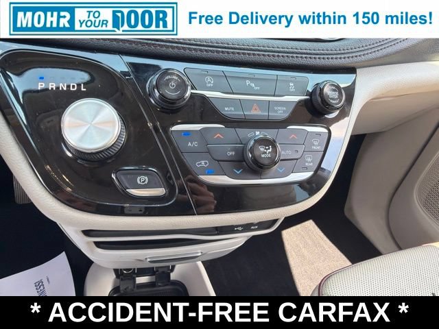 Used 2019 Chrysler Pacifica Limited FWD image 23