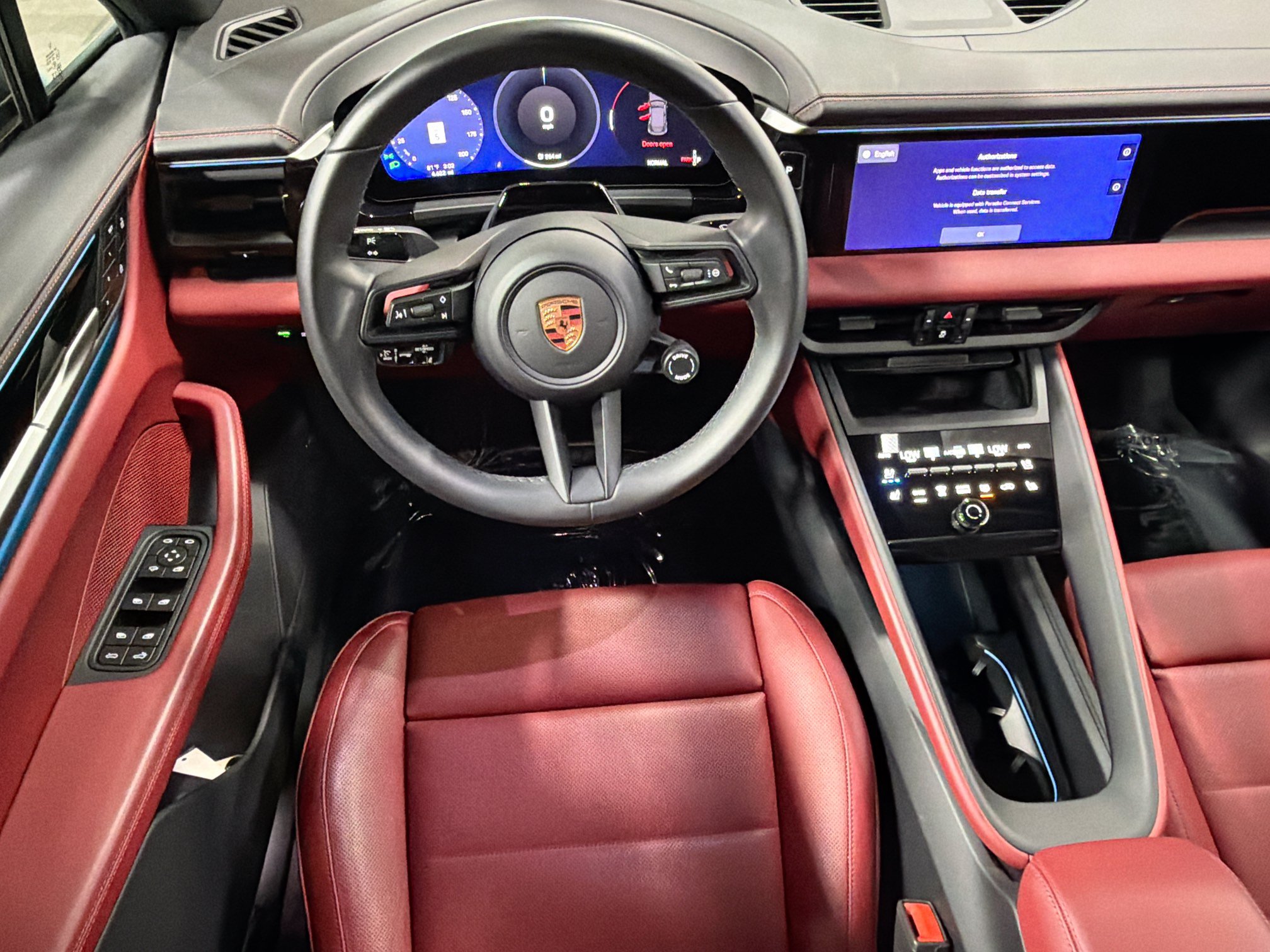 Certified 2026 Porsche Macan Electric RWD image 18