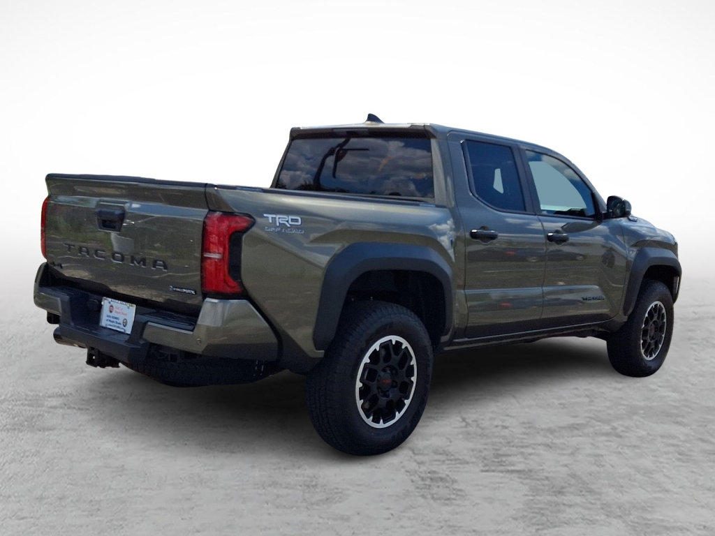 Used 2026 Toyota Tacoma TRD Off-Road w/ TRD Off Road Upgrade Package AWD/4WD image 5