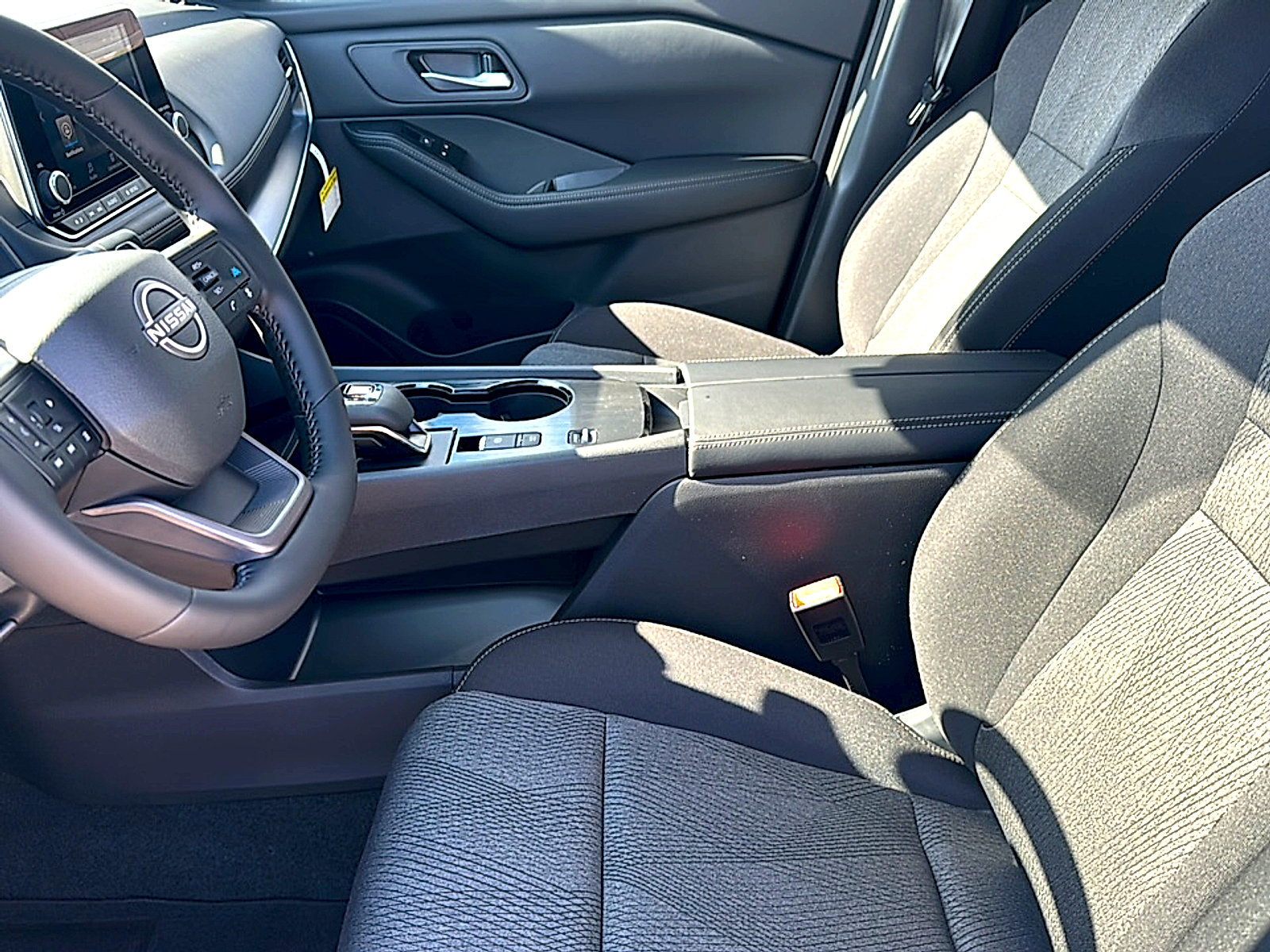 New 2026 Nissan Rogue SV FWD image 10