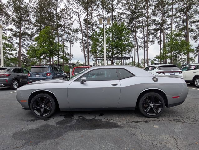 Used 2018 Dodge Challenger R/T RWD image 9