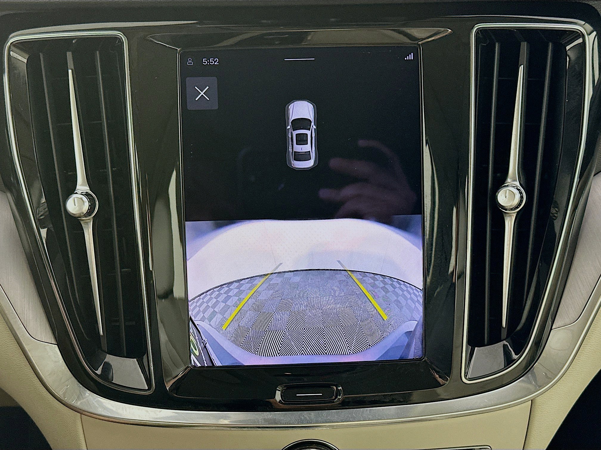 Used 2024 Volvo S60 B5 Core image 23